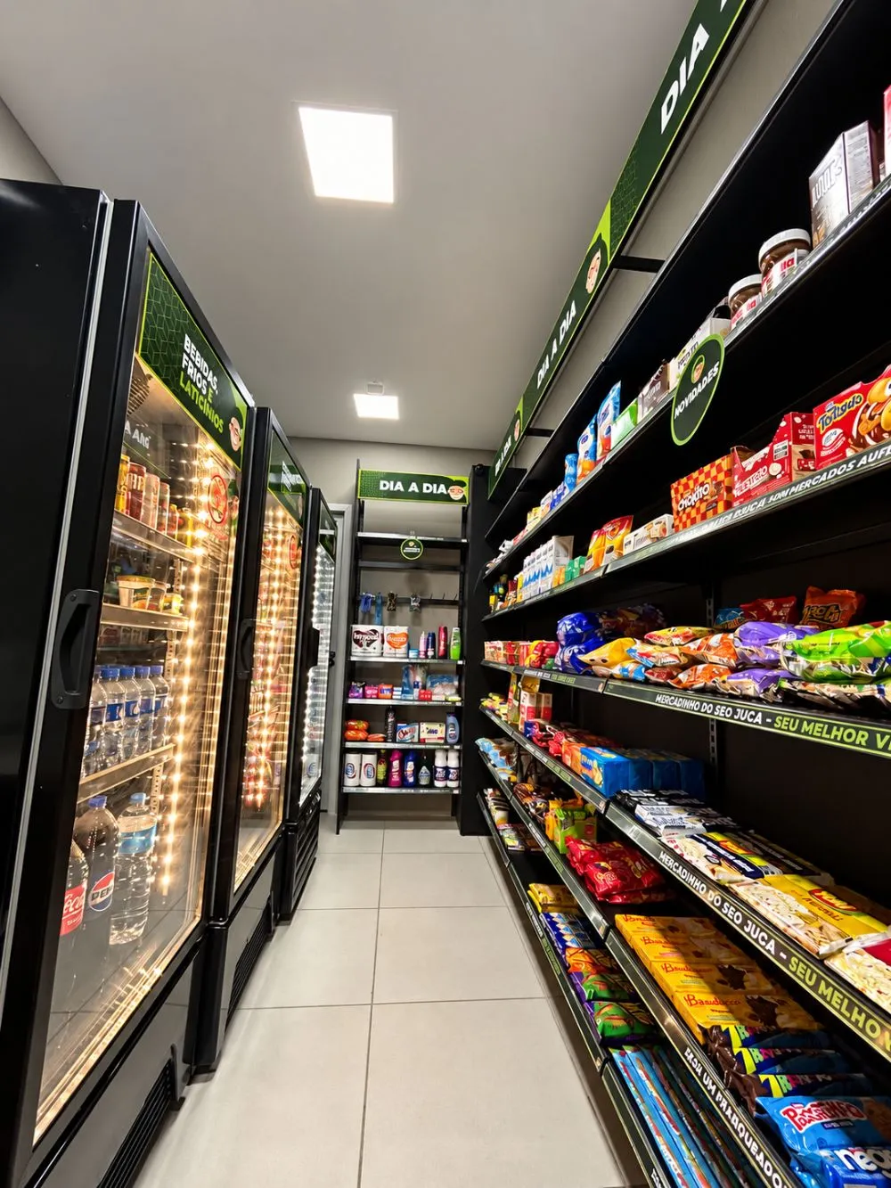 Corredor de loja em condomínio